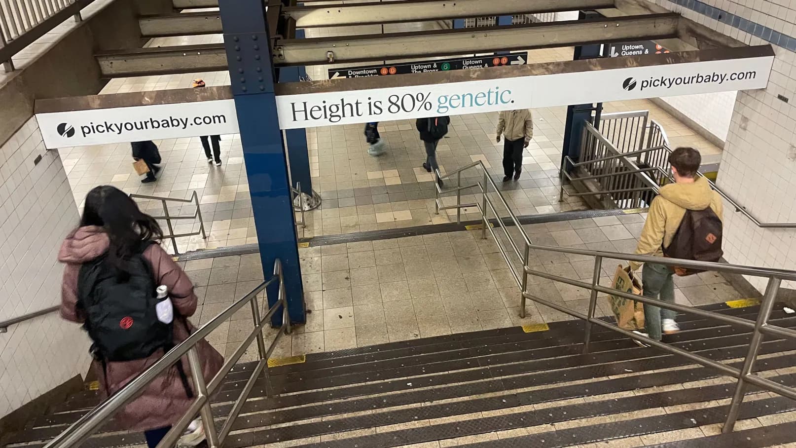 Los anuncios de selección genética de embriones llegan al metro