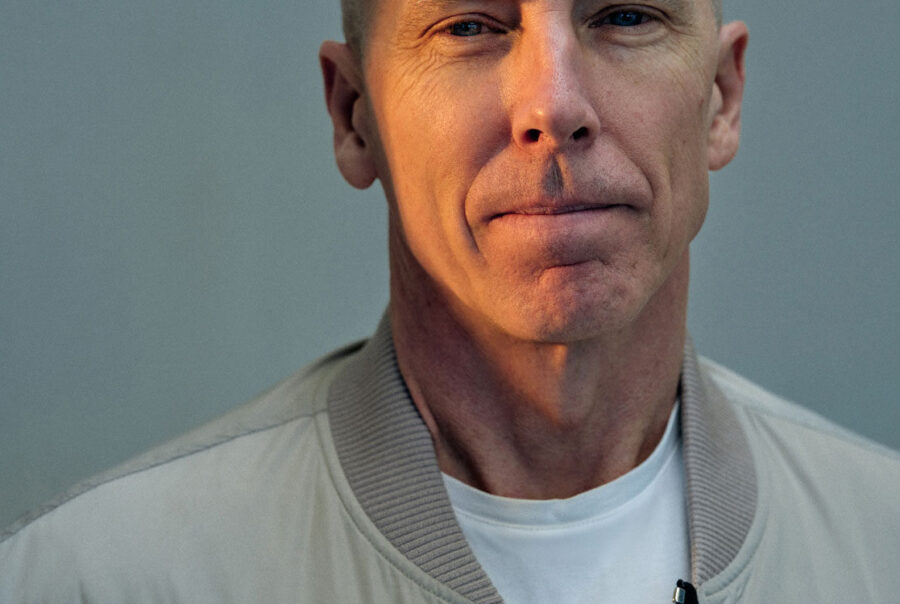 El astronauta entrena a turistas para volar en la primera estación espacial comercial del mundo